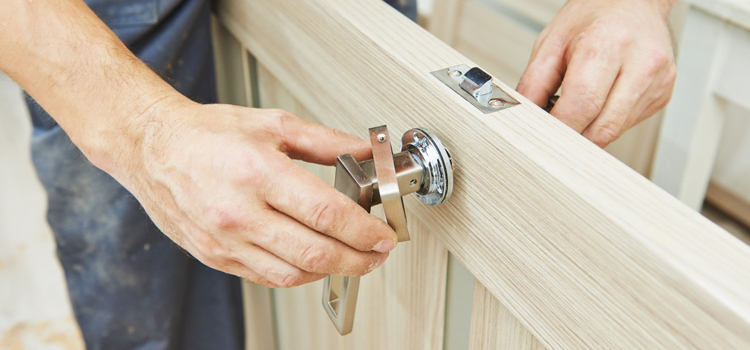 interior door repair Mammoth Lakes