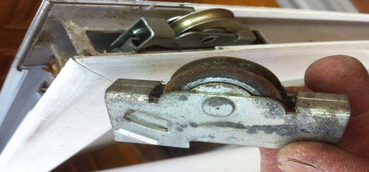 screen door roller repair in Mammoth Lakes